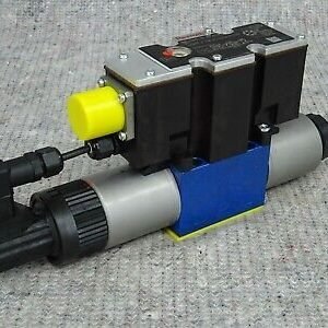 Rexroth Proportional directional valves R901524427 4WREE6E16-3X/M/24A1